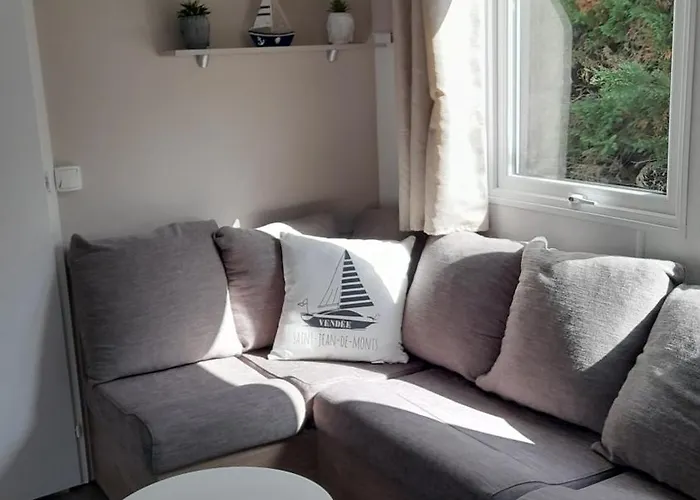 Le Bois Dormant Camping